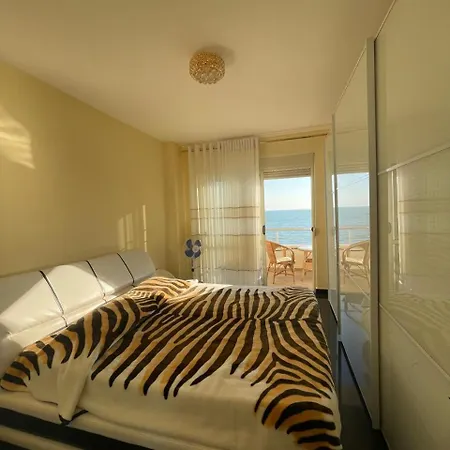 Sunny Durrës